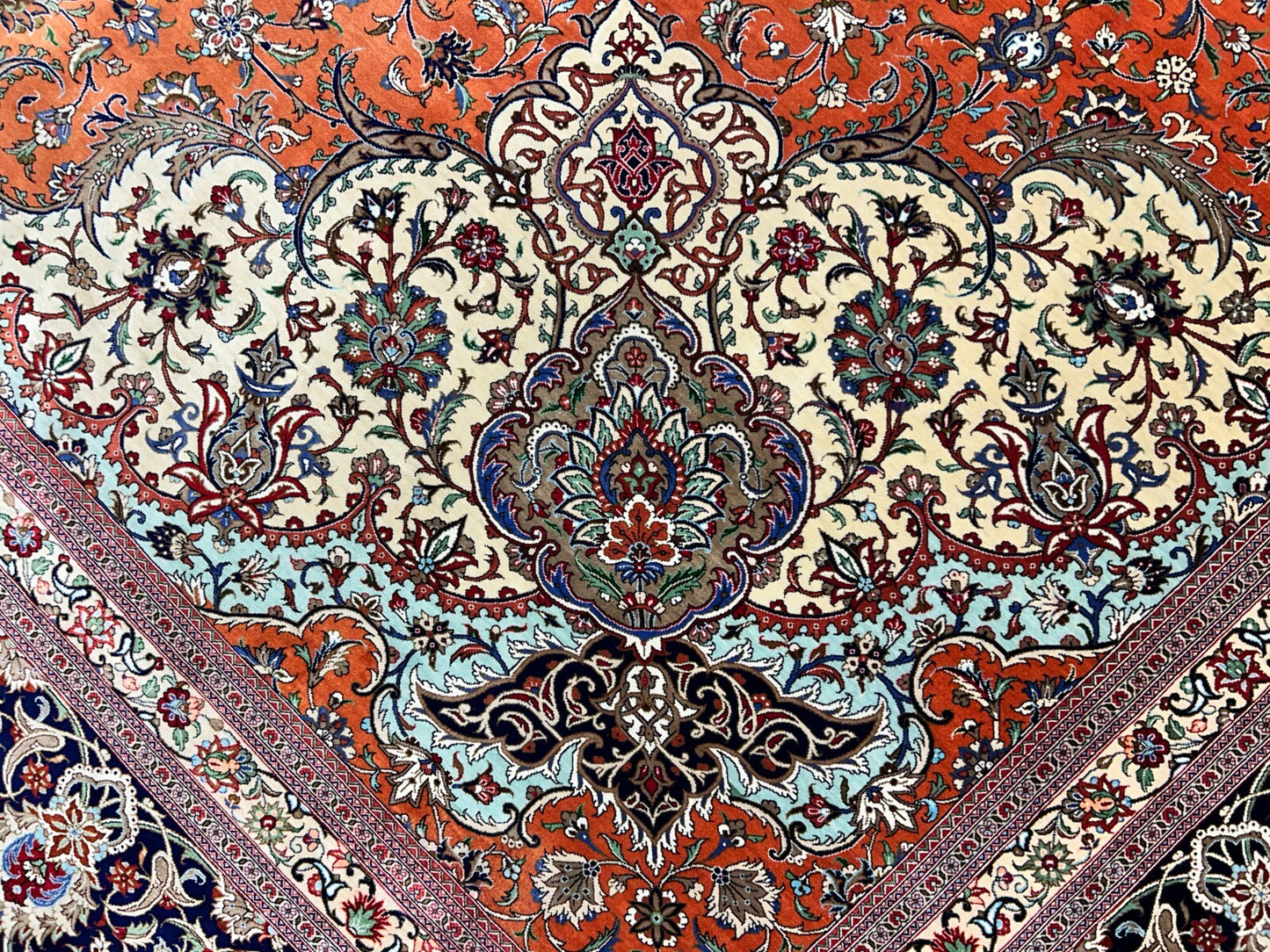 9'10"x13'11" Exquisite Signed Hand-Knotted 100% Silk Qume Rug