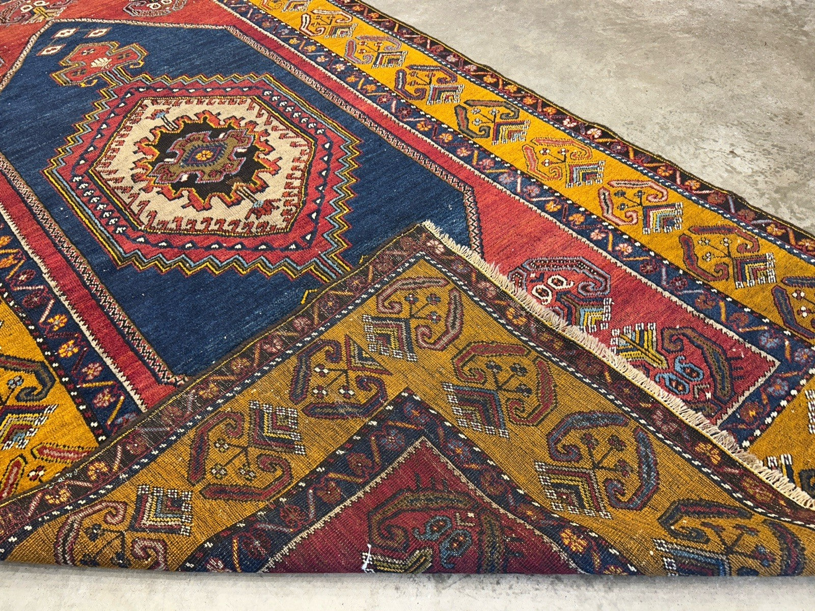 4'2"x8'1" Antique Hand-Knotted 100% Wool Pile Kazak Caucasian Area Rug - Carpet
