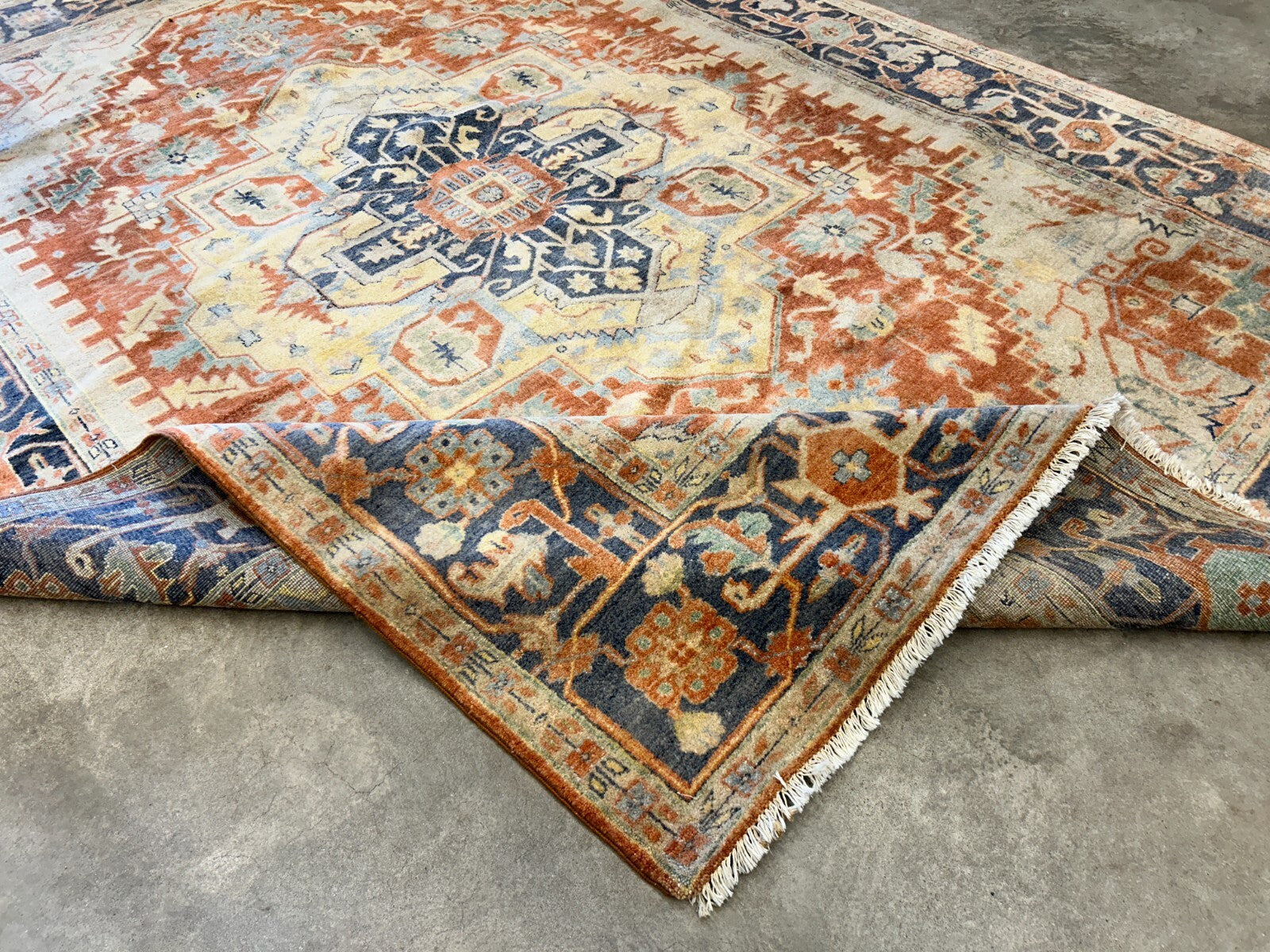 9'x12' Hand-Knotted 100% Lamb Wool Serapie Design Carpet - Area Rug