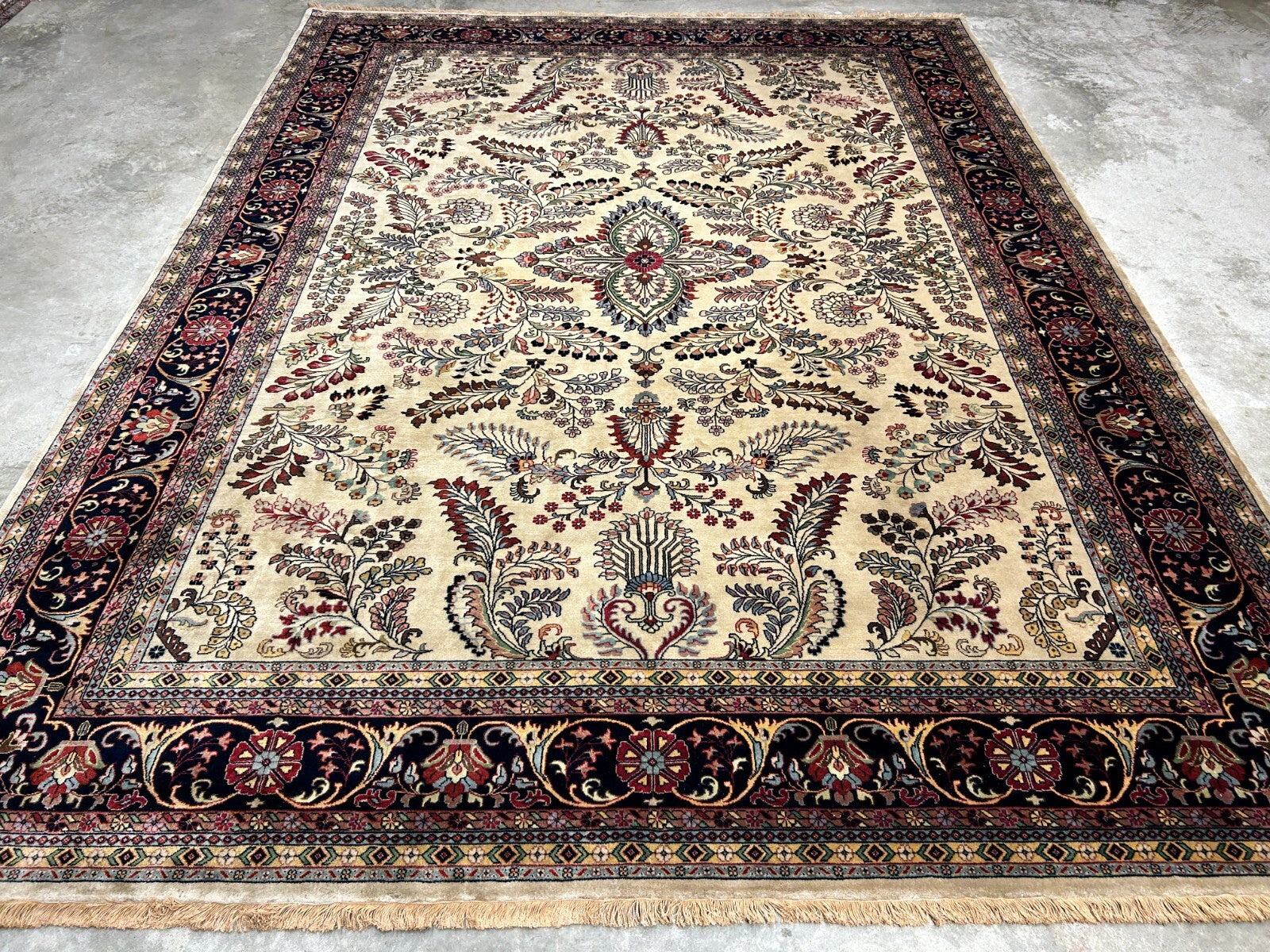 9'x12' Hand-Knotted 100% Lamb Wool Pile Sarouk Carpet - Area Rug