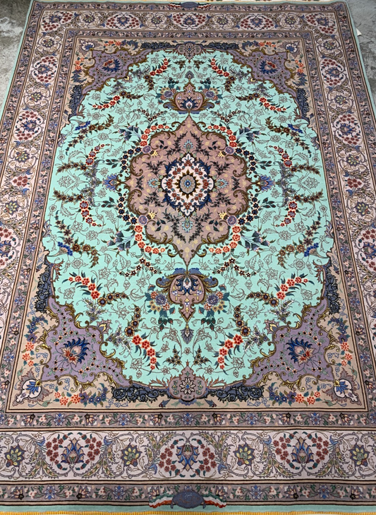 4'10"x7' Extremely Fine Hand-Knotted Wool & Silk Blend Tabrize Carpet - Area Rug