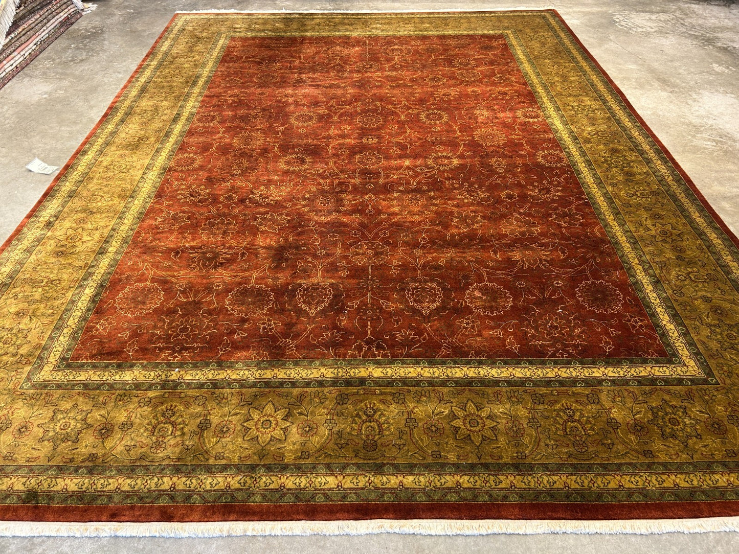 9'x12' Hand-Knotted 100% Wool Pile SAFAVIEH Rug