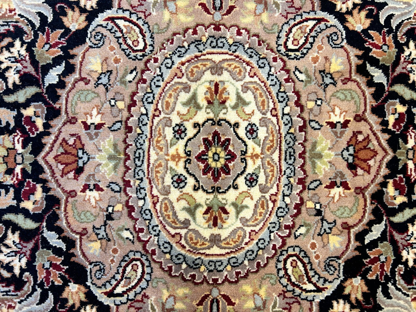 9'x12' Hand-Knotted 100% Wool Pile Tabrize Carpet - Area Rug