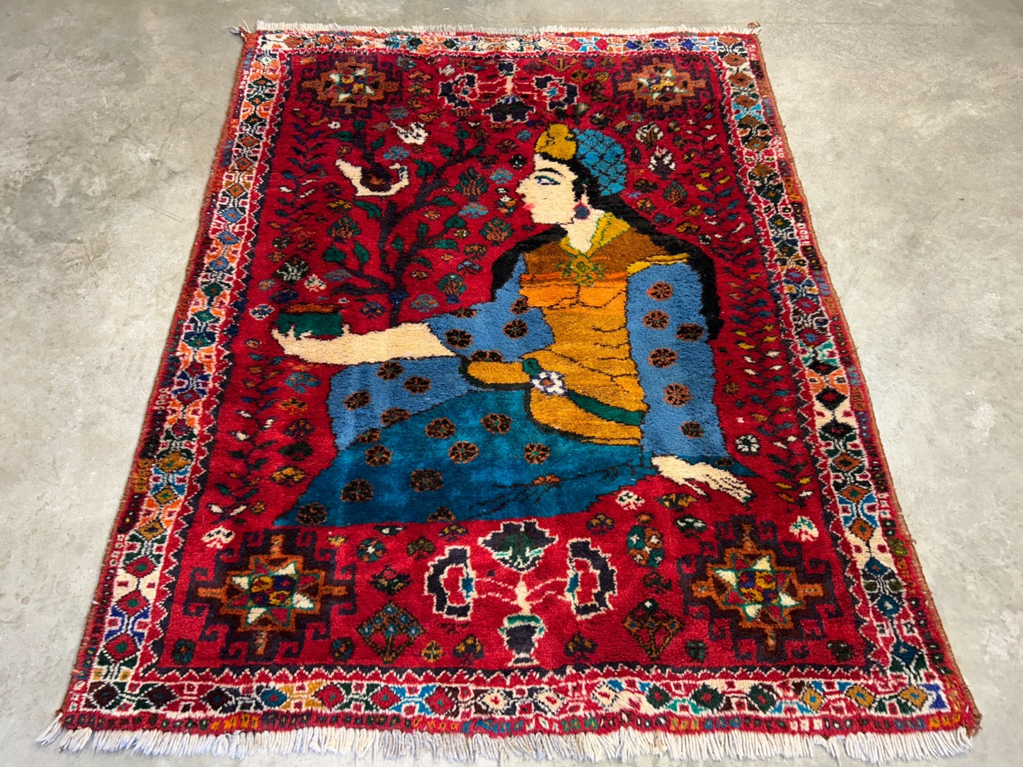 4'2"x5'3" Gorgeous Hand-Knotted 100% Wool Pile Pictorial Area Rug - Carpet