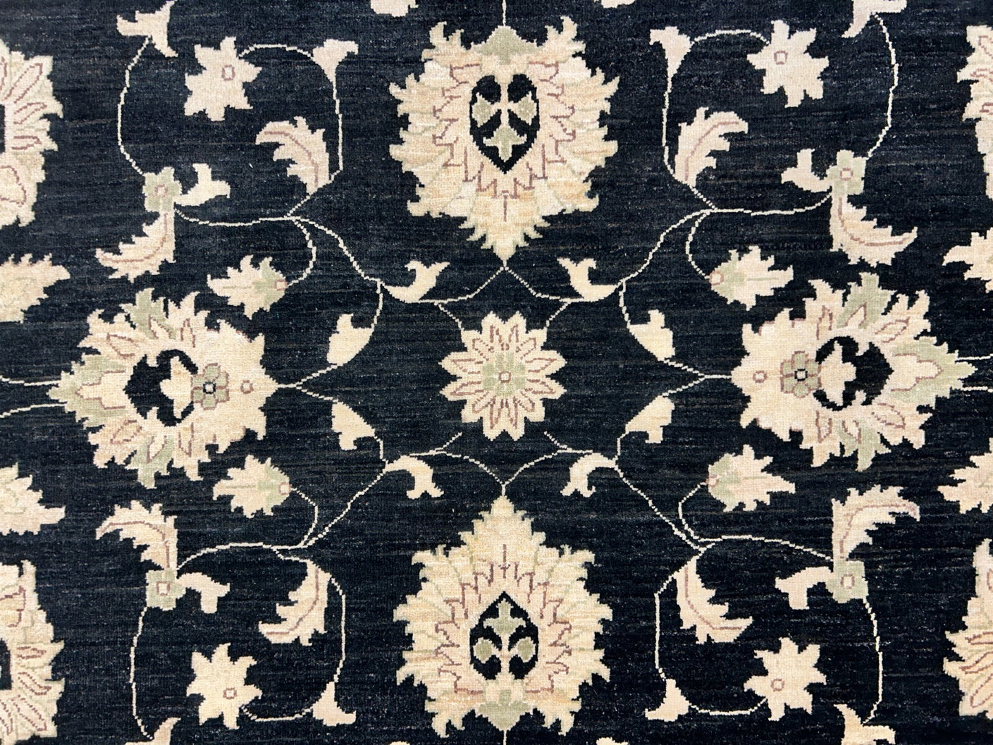 9'x12' Hand-Knotted 100% Wool Pile Oriental Rug