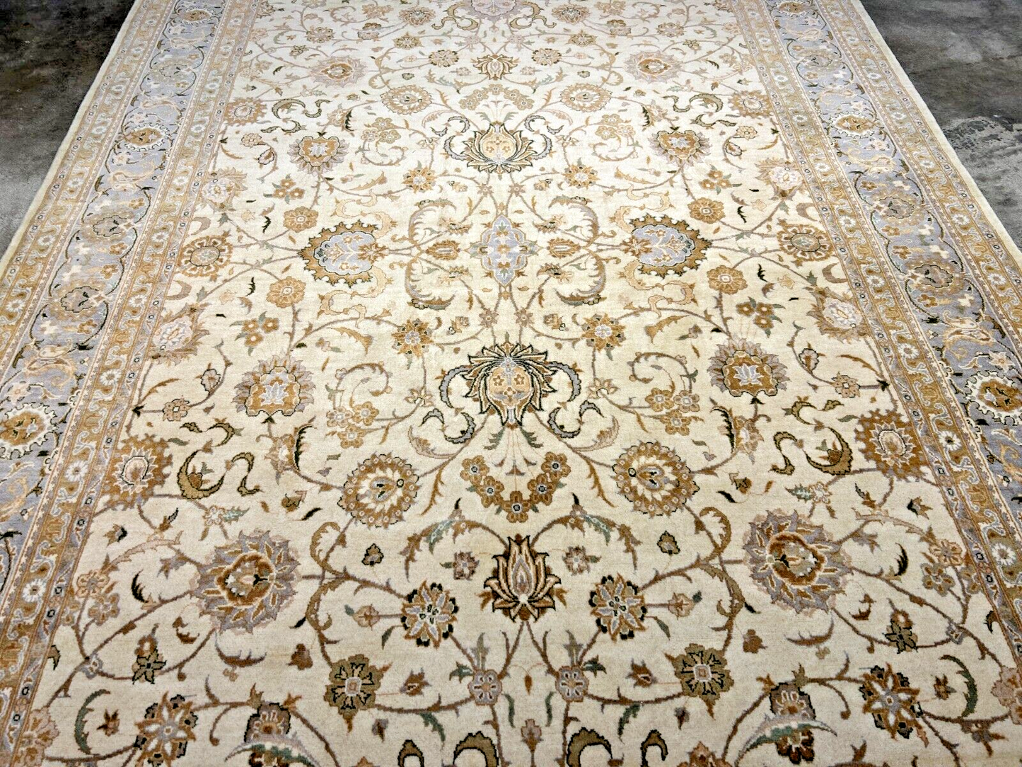 6'x 9' Hand-Knotted 100% Wool Carpet - Pakistan Kashane Area Rug