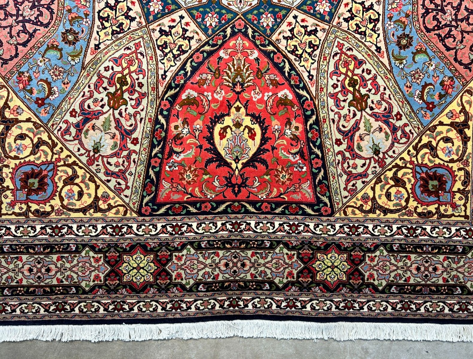 6'8"x10'7" Fine Hand-Knotted Wool & Silk Blend Tabrize Carpet - Area Rug