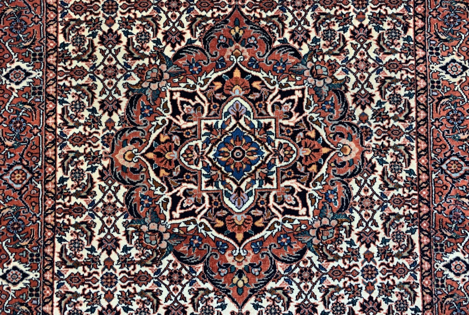 3'1"x5'1'' Hand-Knotted 100% Wool Pile Formal Bidjare Area Rug - Carpet