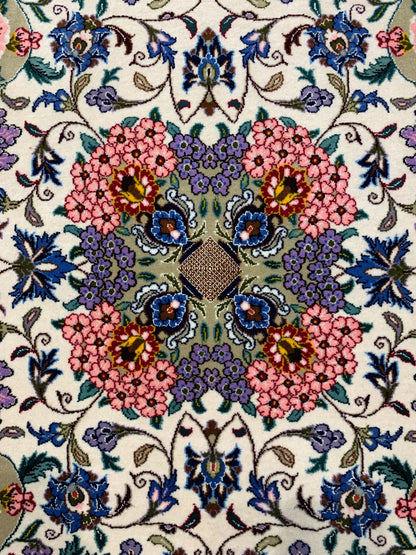 2'3"x3'6" Extra-Fine Hand-Knotted Wool & Silk Isfahane Rug