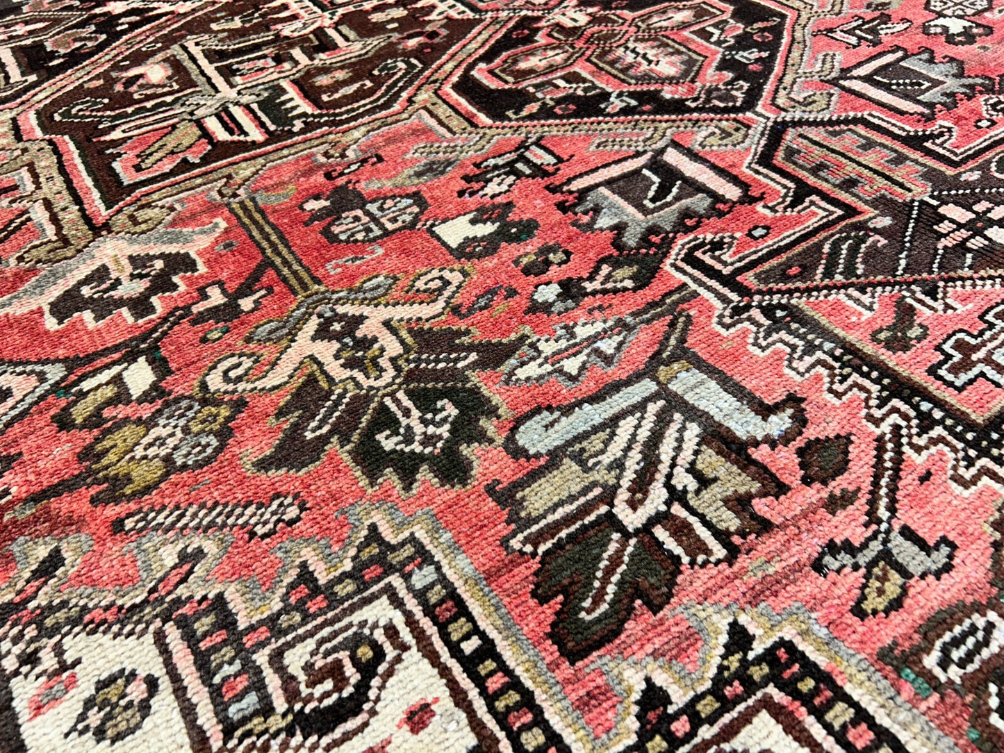 8'5"x11'10" Hand-Knotted 100% Wool Pile Herize Rug