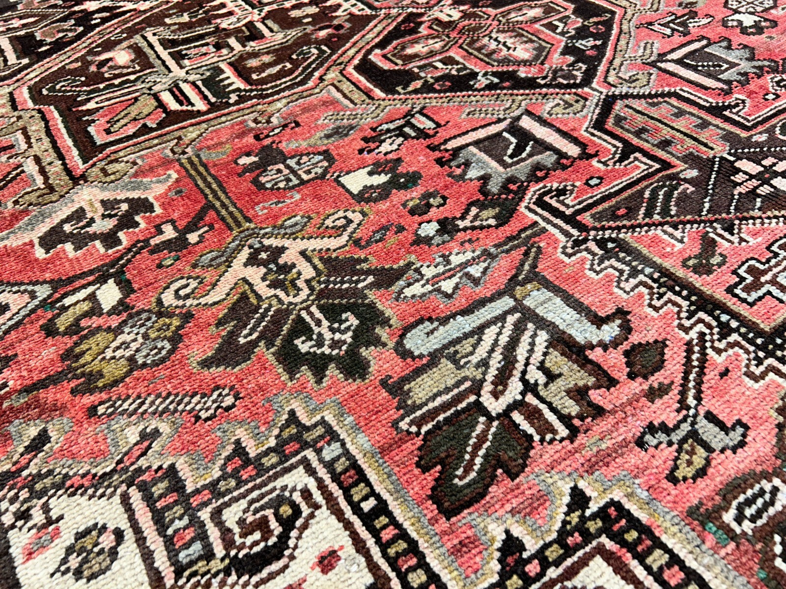 8'5"x11'10" Hand-Knotted 100% Wool Pile Herize Rug