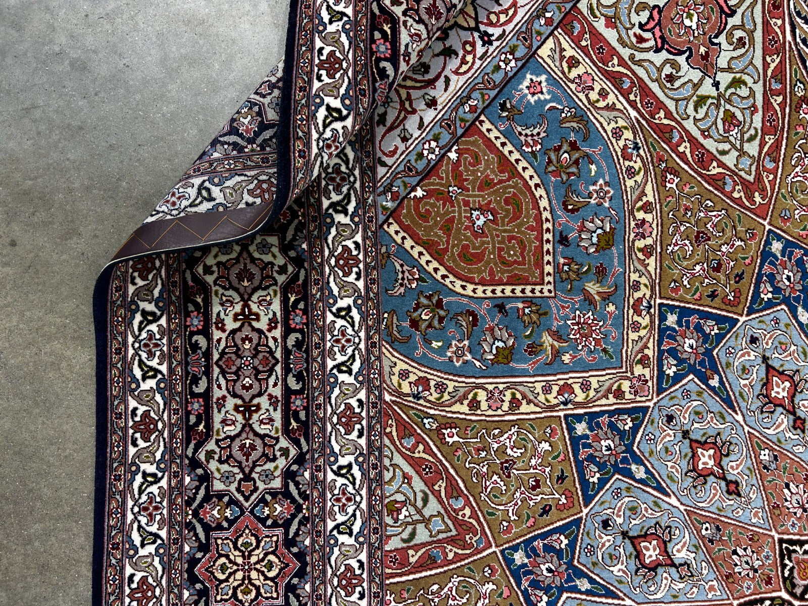 8'3"x10'5" Very Fine Hand-Knotted Wool & Silk Tabrize Rug