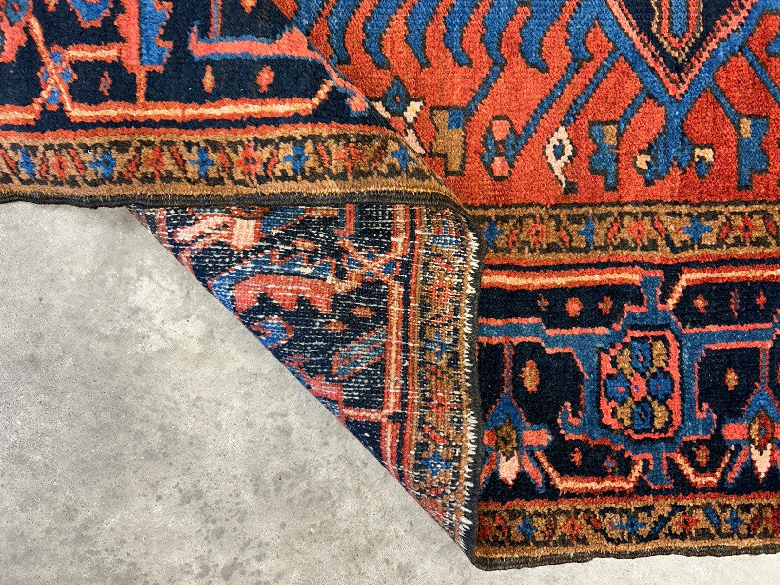 Collector Item- 7’9”x11’5” Antique Hand-Knotted 100% Wool Pile Serapie Area Rug