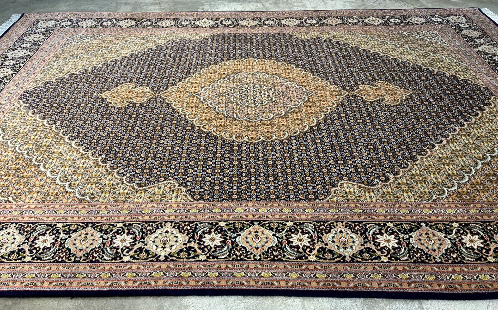 6'6"x9'9" Fine Hand-Knotted Wool & Silk Blend Tabrize Mahi Carpet - Area Rug