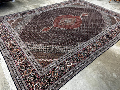 8'3"x11'5" Fine Hand-Knotted Wool & Silk Oriental Rug - Area Carpet