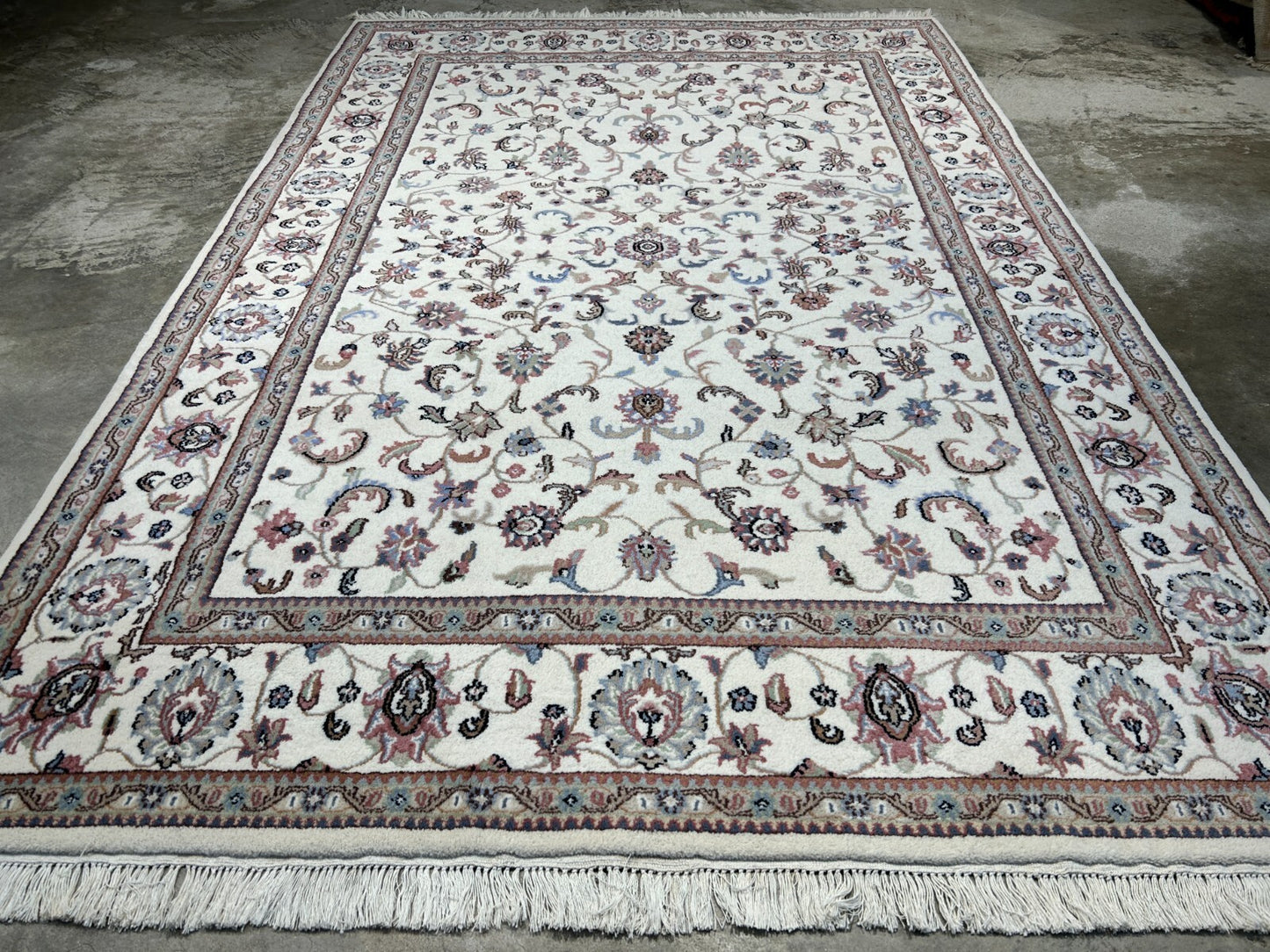 6'x9' Hand-Knotted 100% Wool Carpet - Kashane Design Area Rug