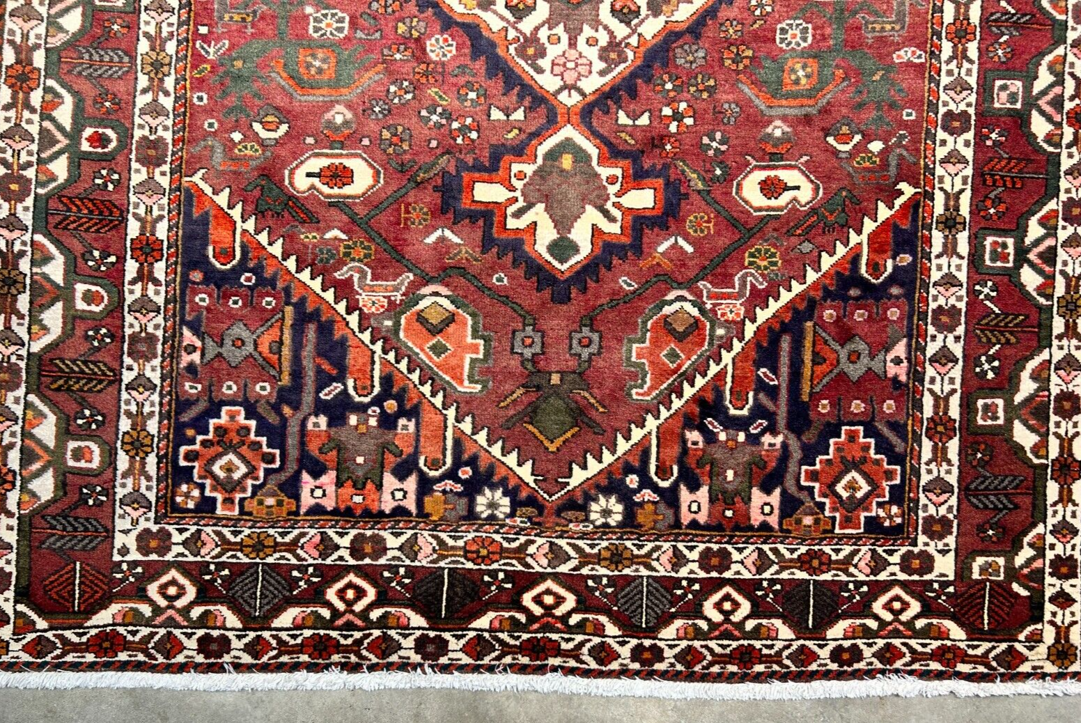 6'5"x9'9" Hand-Knotted 100% Wool Pile Bakhtiarie Carpet - Area Rug