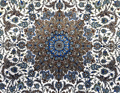 6'9"x10'6" Very Fine Hand-Knotted Wool & Silk Isfahane Rug - Area Carpet