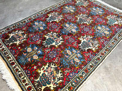 3'5"x5'2" Hand-Knotted 100% Lamb Wool Bakhtiarie Carpet - Area Rug