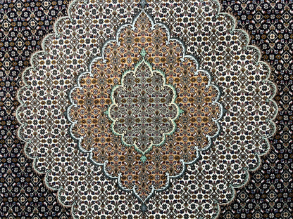 6'8"x10' Fine Hand-Knotted Wool & Silk Oriental Tabrize Rug - Area Carpet