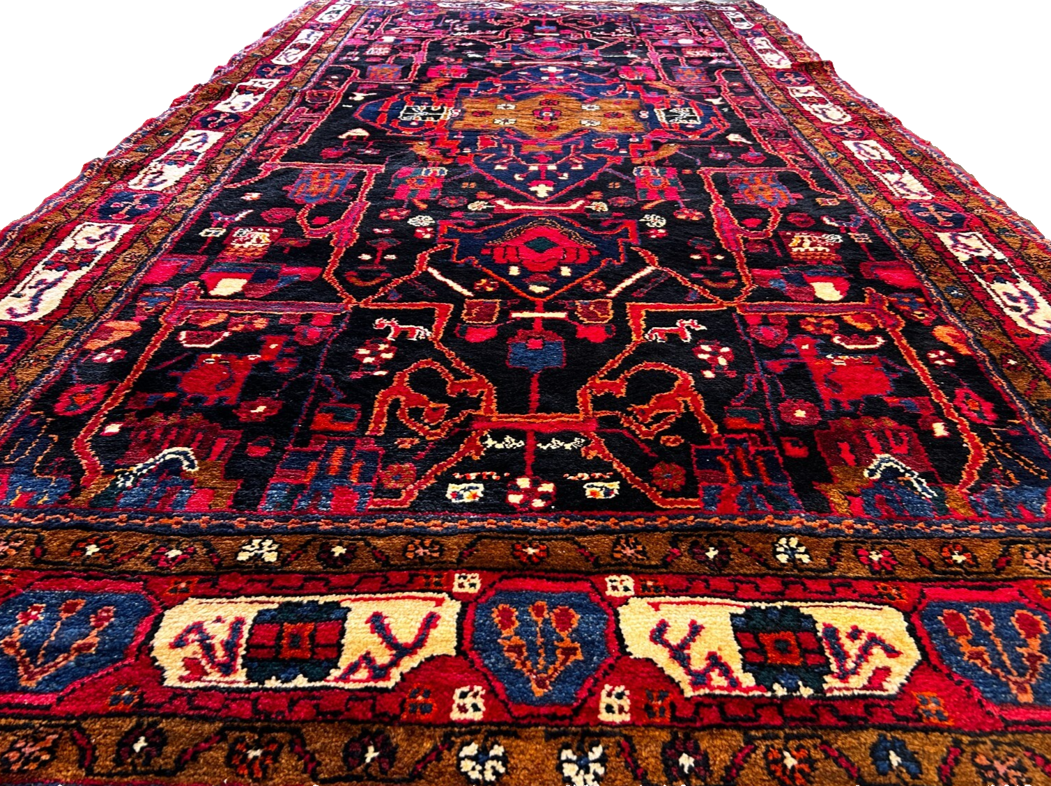 5'7" x 10'6" Hand-Knotted 100% Wool Pile Nahavande Area Rug - Carpet