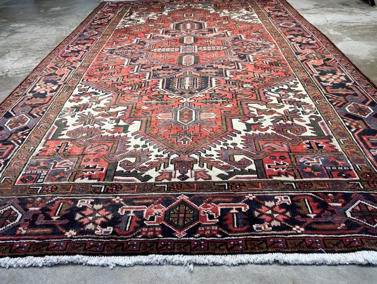 6'7" x 10'4" One-of-a-kind 100% Wool Pile Herize Area Rug - Handamade Carpet