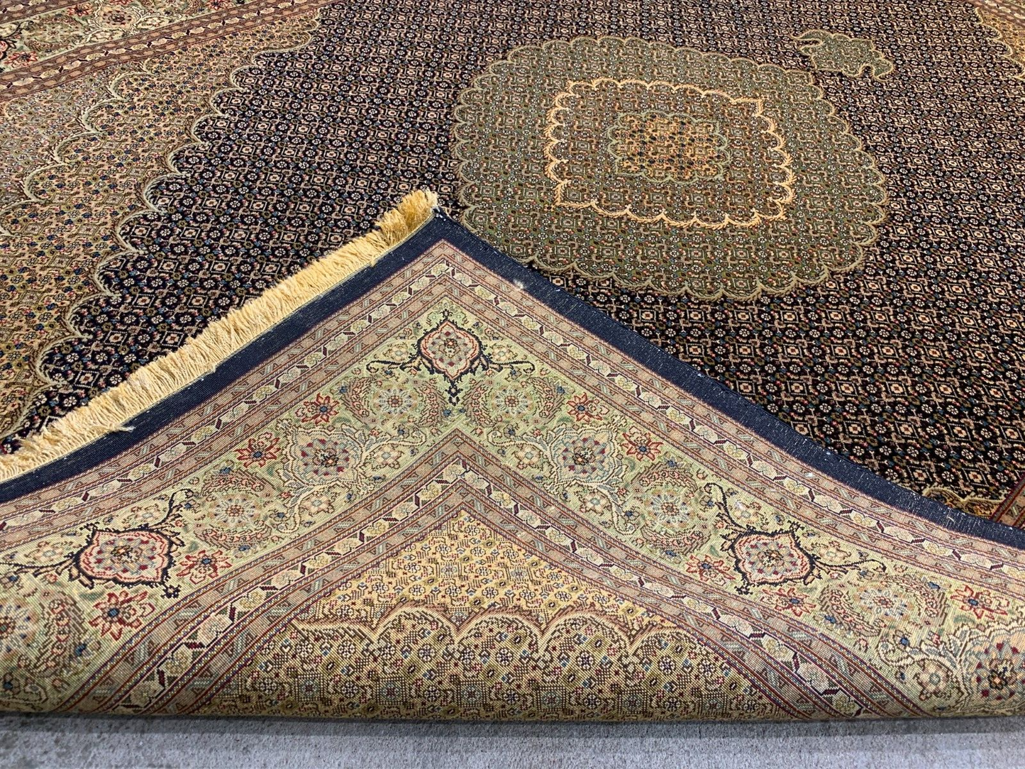 4'1"x6'6" Very Fine Hand-Knotted Wool & Silk Blend Tabrize Mahi Carpet -  Rug