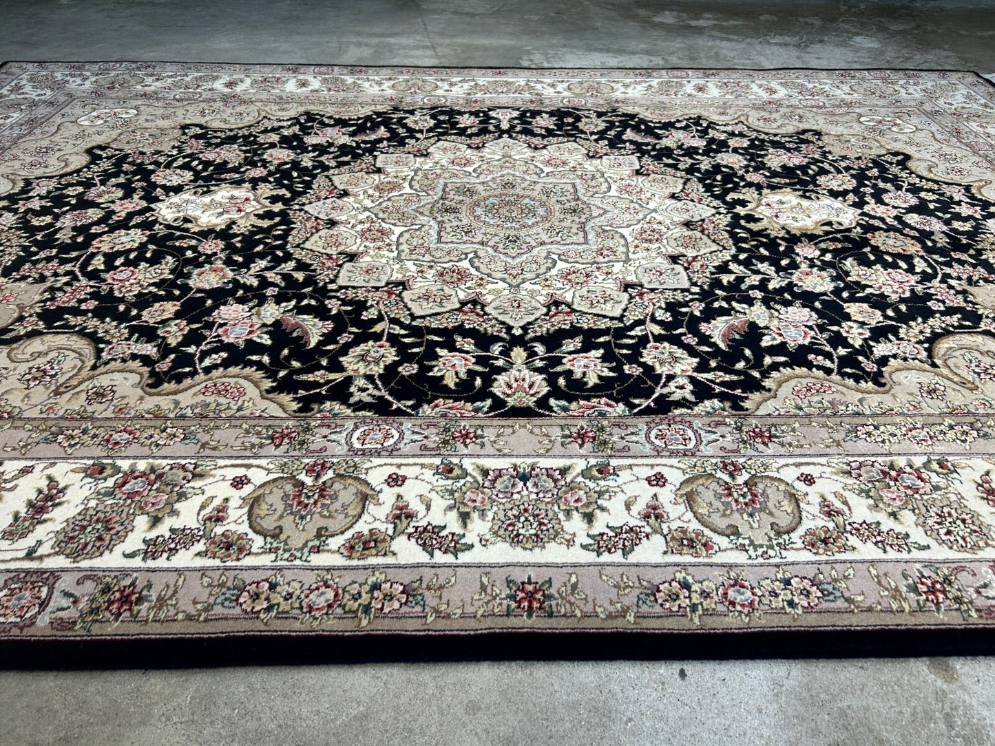 6'x9' Hand-Knotted 100% Wool Pile SinoPersian Carpet - Area Rug