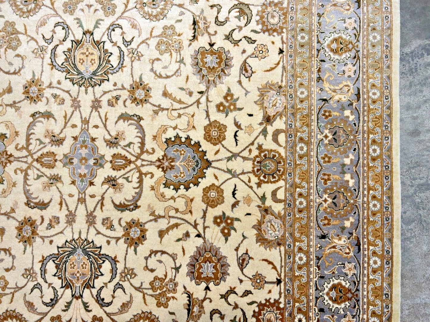 6'x 9' Hand-Knotted 100% Wool Carpet - Pakistan Kashane Area Rug