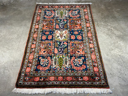 3'5"x5'2" Hand-Knotted 100% Lamb Wool Bakhtiarie Carpet - Area Rug