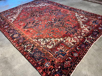 8'3"x11'4" Hand-Knotted 100% Wool Pile Herize Rug