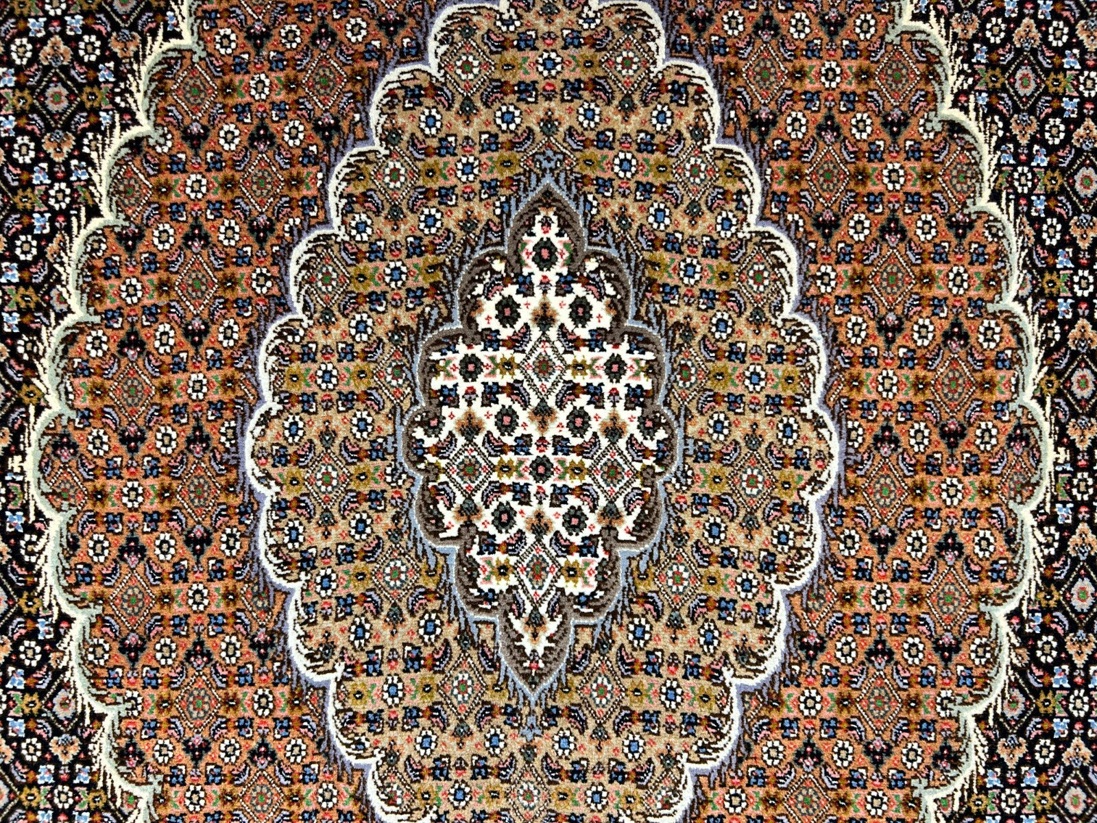 6'7"x9'9" Fine Hand-Knotted Wool & Silk Blend Tabrize Mahi Area Rug