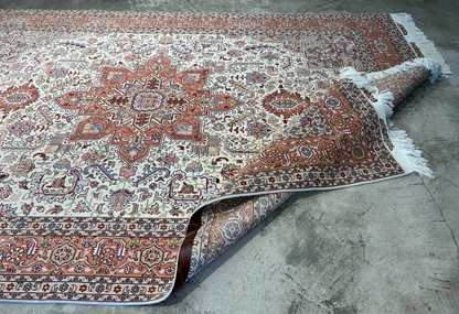 6'7"x9'10" Fine Hand-Knotted Wool & Silk Blend Tabrize Herize Carpet - Area Rug