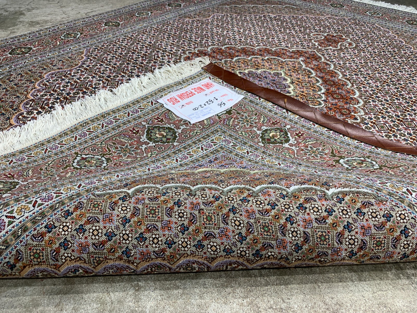 4'9"x6'5" Hand-Knotted Wool & Silk Pile Tabrize Fish Style Area Rug