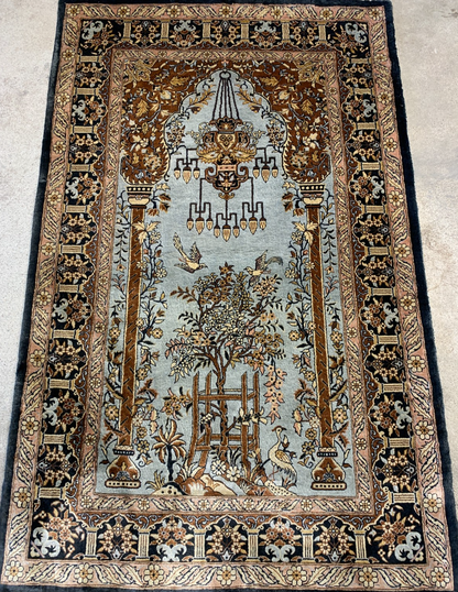 2'7"x4'1" Very Fine Hand-Knotted 100% Silk Prayer Rug