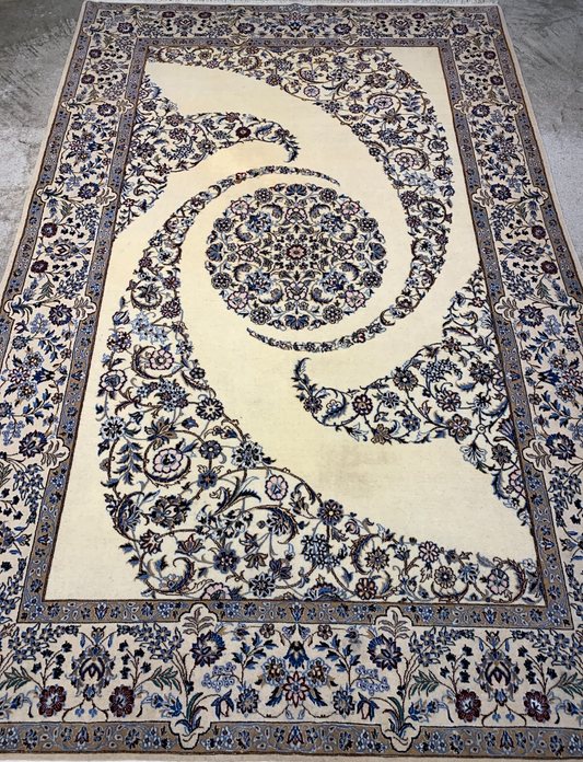 4'4"x6'8" Very Fine Hand-Knotted Wool & Silk Blend Naine Carpet - Area Rug