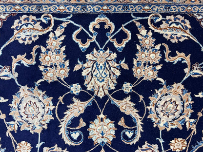 10'4"x14'3" Fine Hand-Knotted Wool & Silk Naine Rug