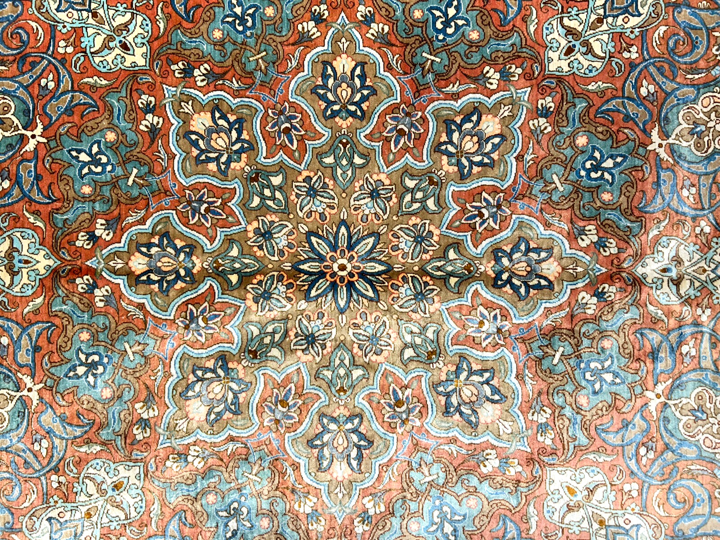 9'10"x13' Exquisite Signed Hand-Knotted 100% Silk Qume Rug