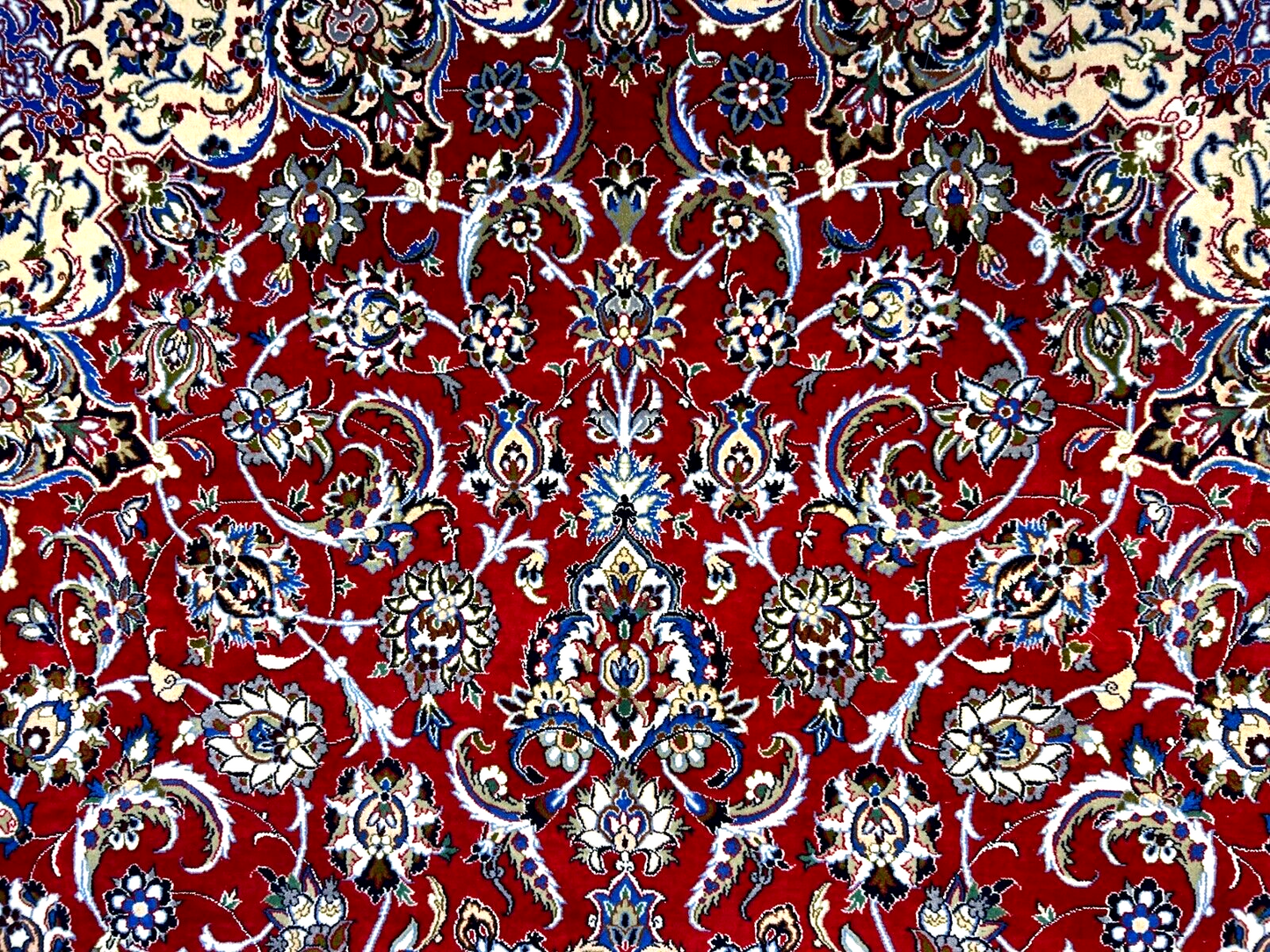 6'9"x10'3" Extra-Fine Hand-Knotted Wool & Silk Blend Isfahane Carpet - Area Rug
