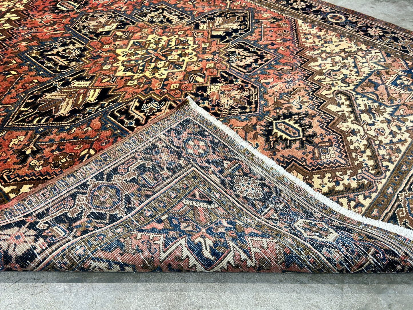 7'8"x8'10" Hand-Knotted 100% Wool Herize Carpet - Area Rug - Square Shaped