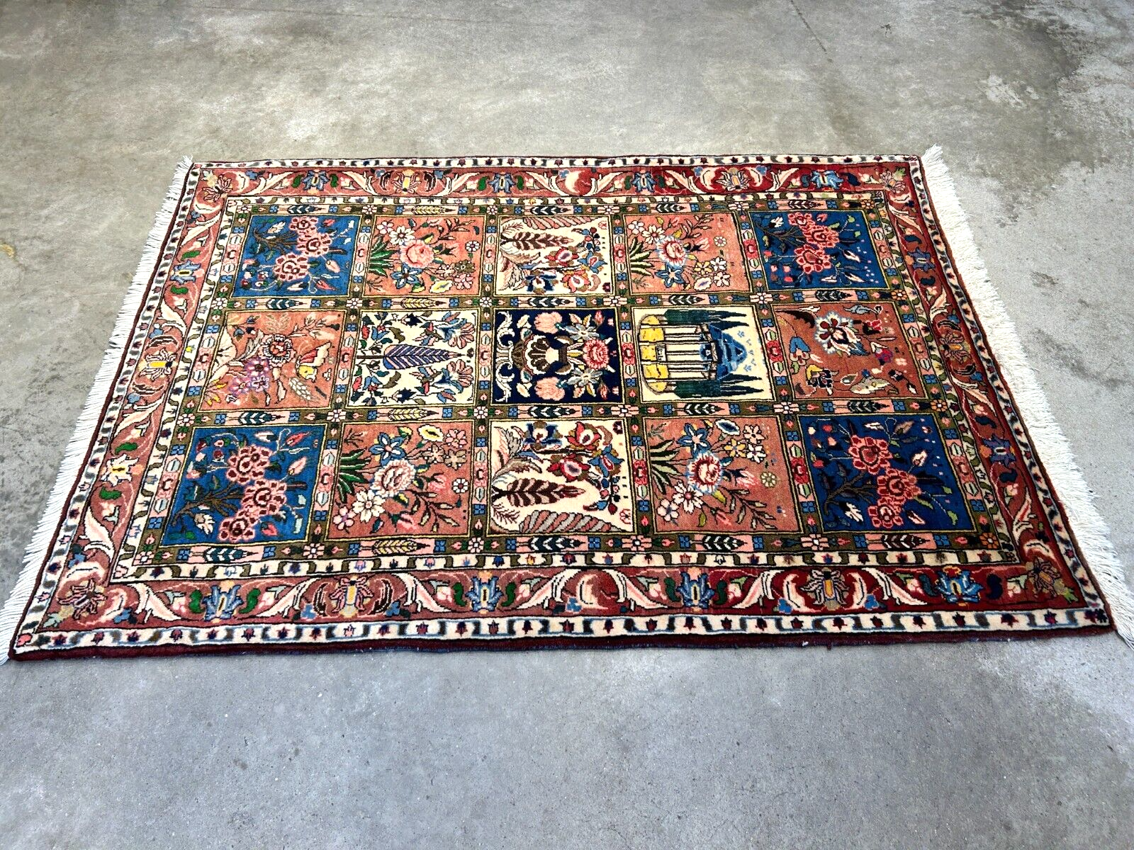 3'5"x5'2" Hand-Knotted 100% Lamb Wool Bakhtiarie Carpet - Area Rug