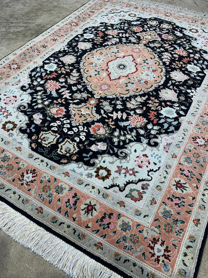3'6"x4'10'' Fine Hand-Knotted Silk & Wool Tabrize Area Rug - Area Carpet