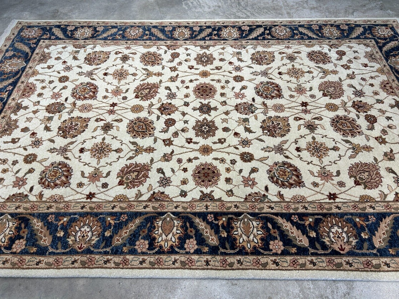 6'x9' Hand-Knotted 100% Wool Pile Indian Agra Carpet - Area Rug