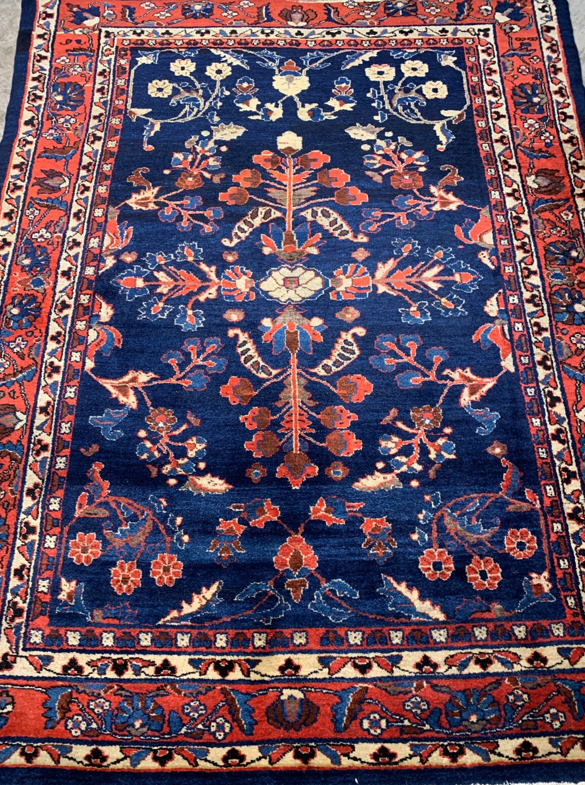 5'1"x6'6" Collector Antique Hand-Knotted 100% Wool Pile Lilihane Rug