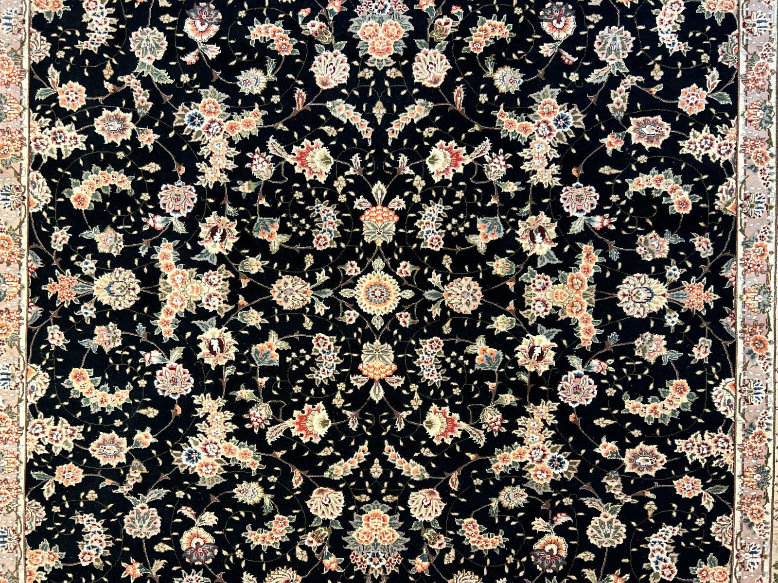 8'9"x11'6" Hand-Knotted Wool & Silk Blend Oriental Rug