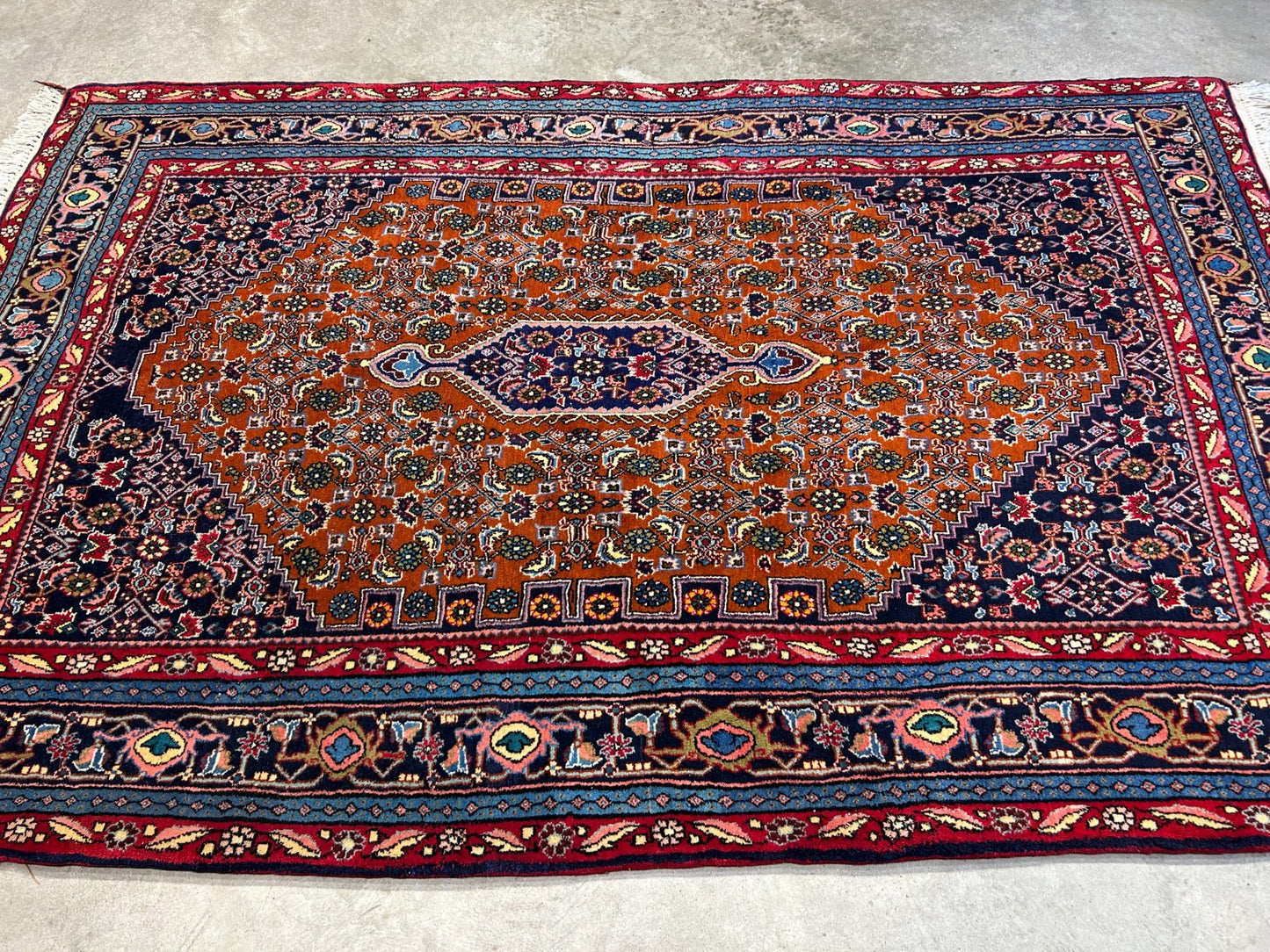 4'8"x7'2" Hand-Knotted 100% Wool Pile Bidjare Area Rug - Carpet