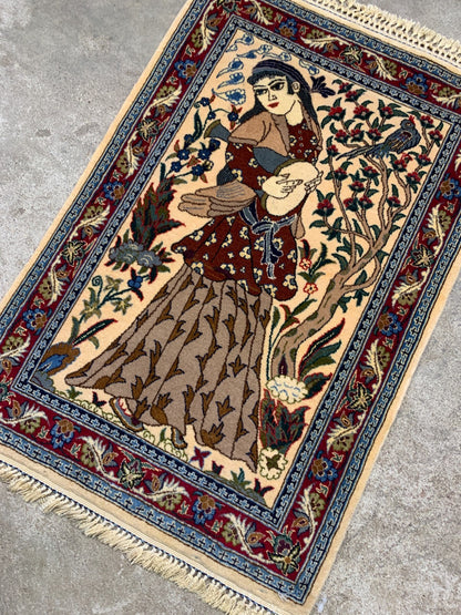 1'7"x2'4" Extra Fine Hand-Knotted 100% Wool Pile Pictorial Isfahane Rug