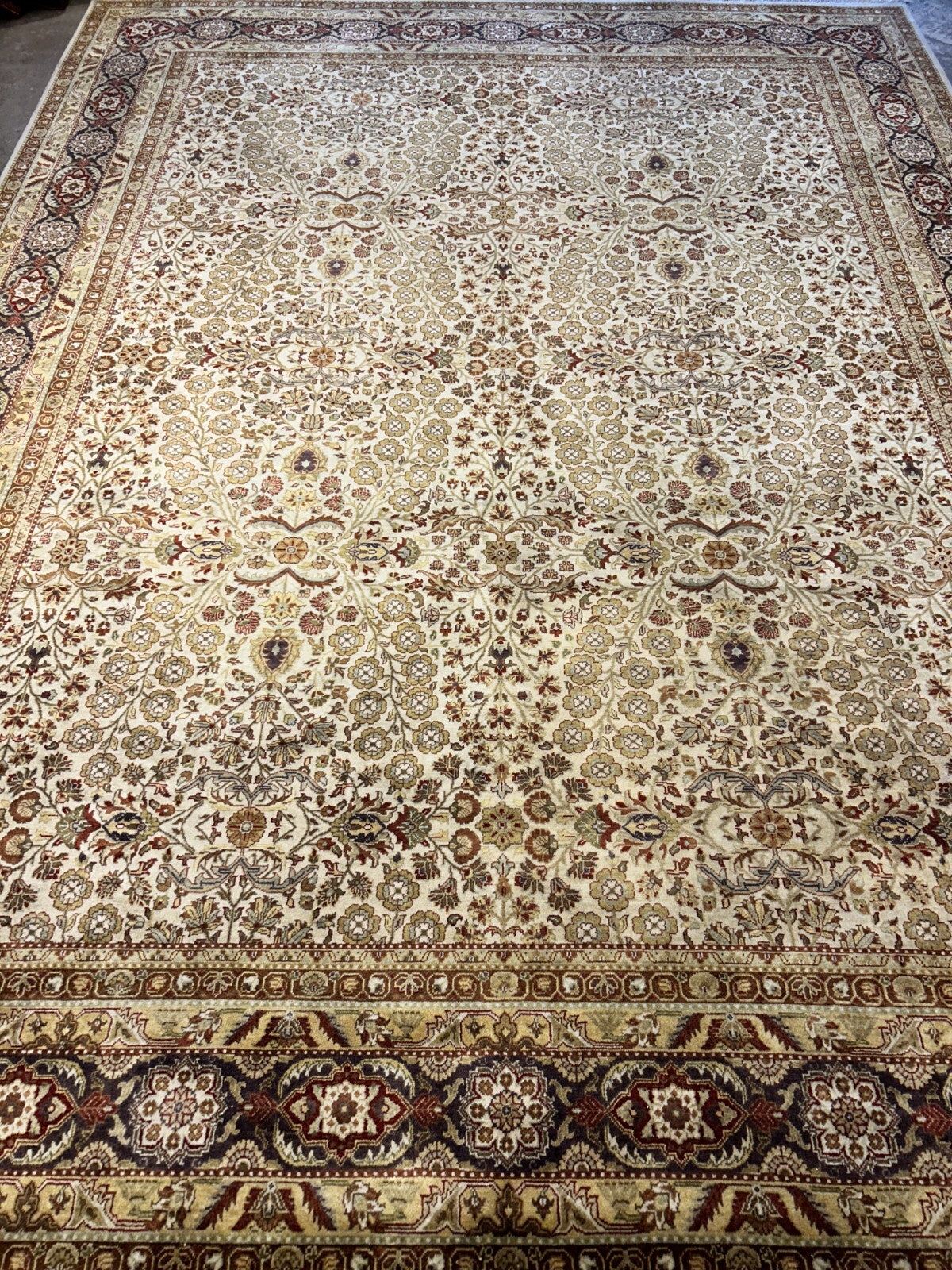 8'10"x11'10" Hand-Knotted 100% Wool Pile Oriental Rug