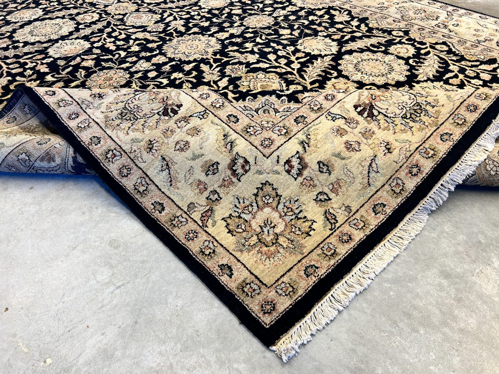 8'10"x12'7" Hand-Knotted 100% Lamb Wool IndoAgra Carpet - Area Rug