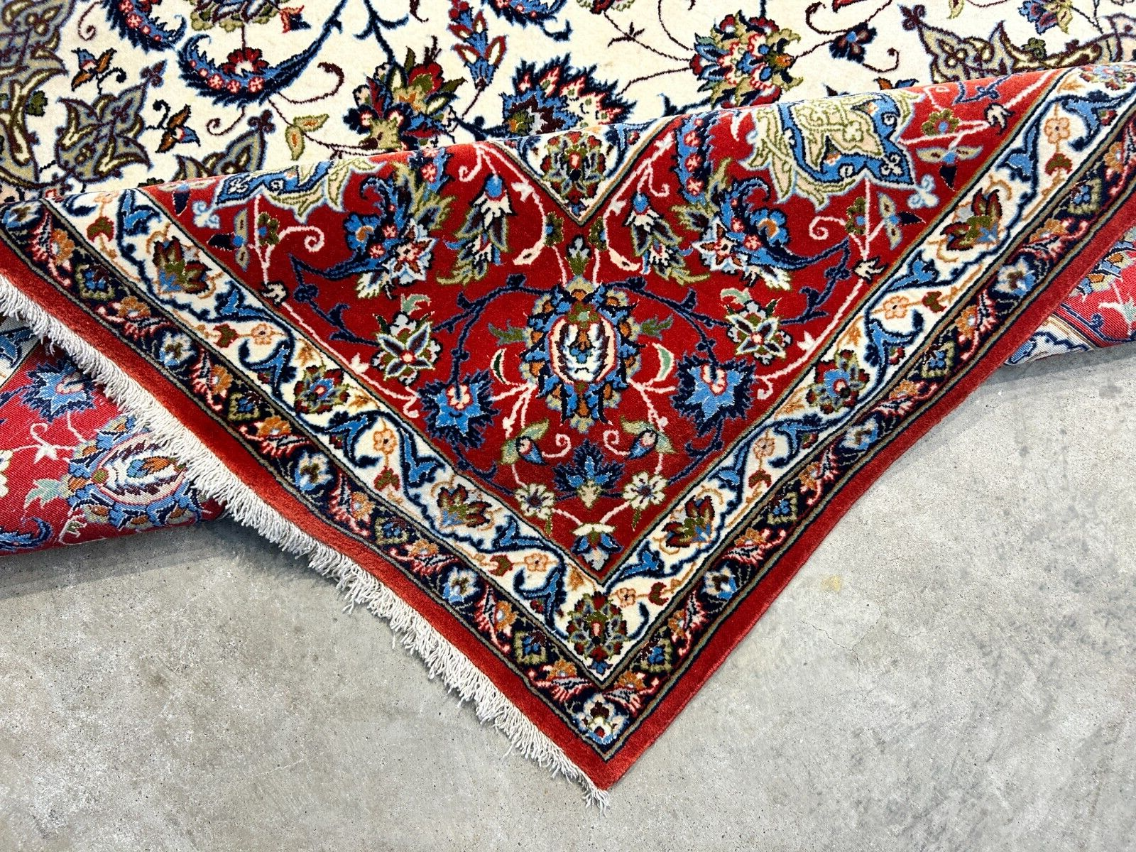 6'9"x10'3" Extra-Fine Hand-Knotted Wool & Silk Blend Isfahane Area Rug - Signed